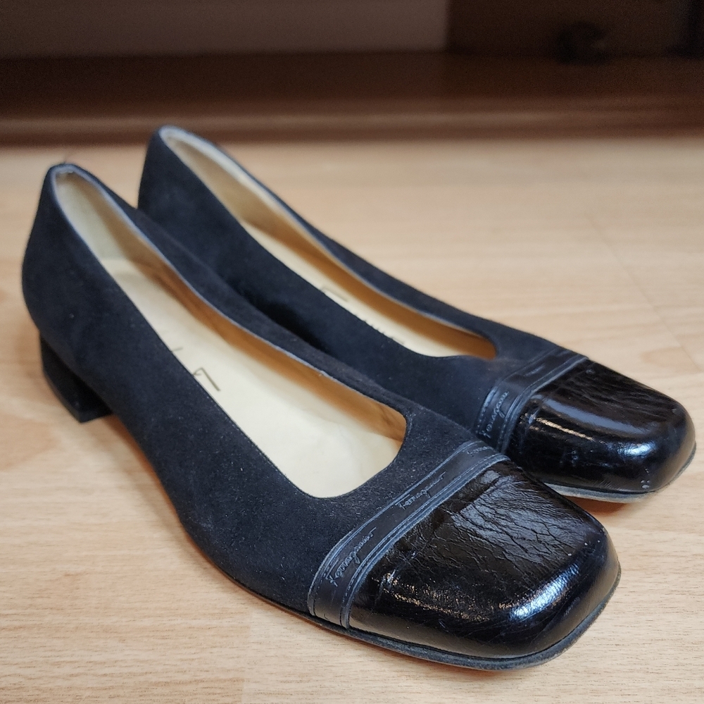 VTG Salvatore Ferragamo‎ Black Patent Cap Toe Suede Black Loafers Size 6.5C